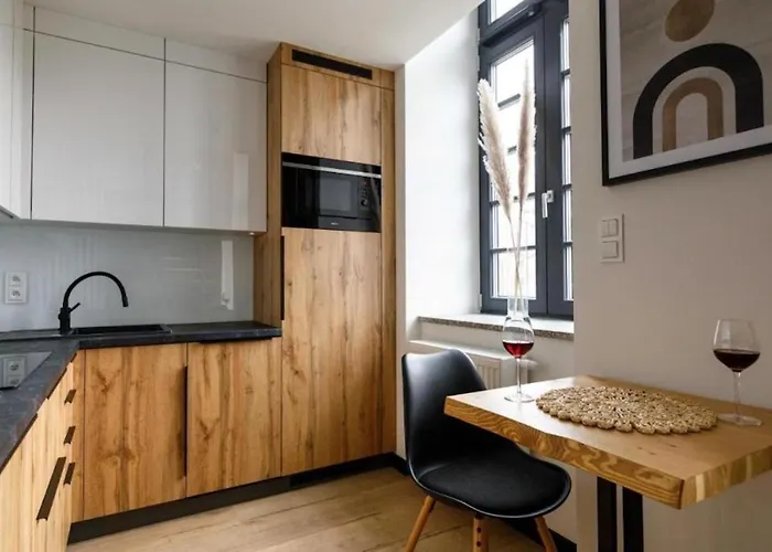 - Old Town - Chic - Jana Pawla 33 Apartman Wrocław