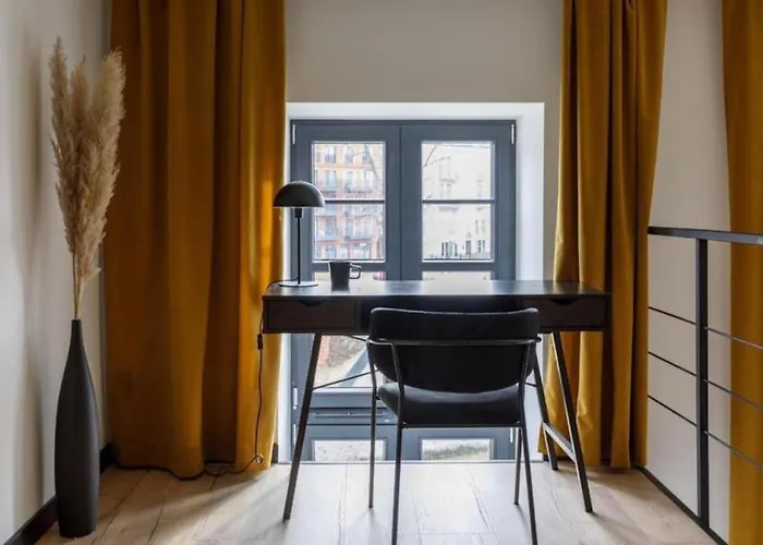 - Old Town - Chic - Jana Pawla 33